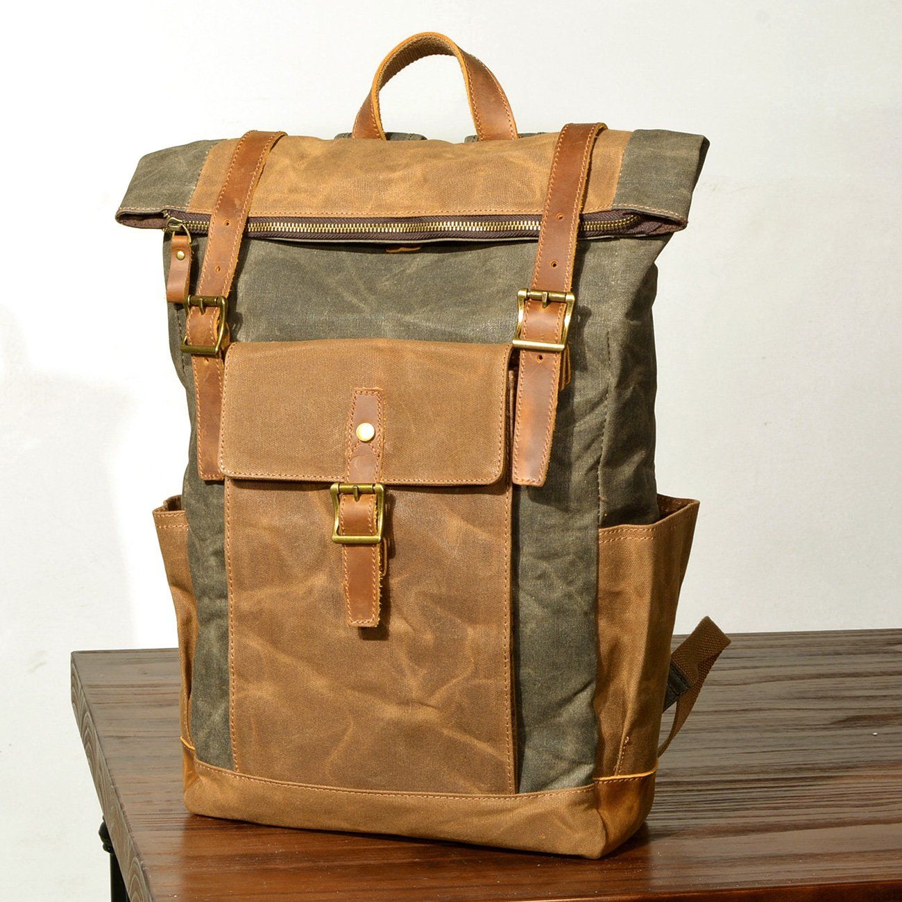 Vienna – Premium Men’s Canvas Backpack