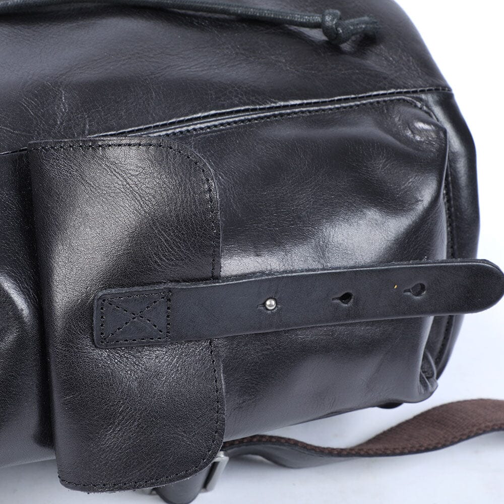 Voyager - Small Black Leather Backpack