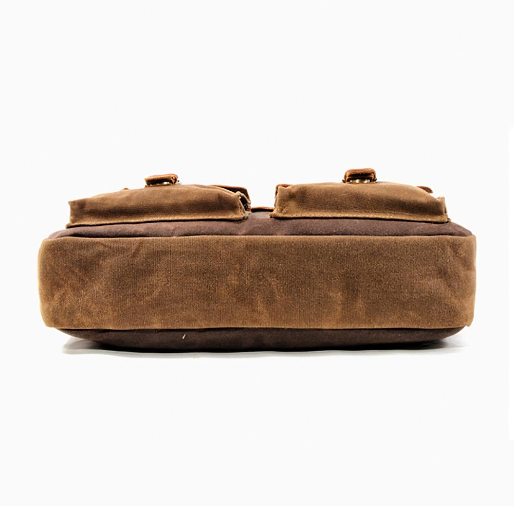 Wells – Men’s Leather Shoulder Bag