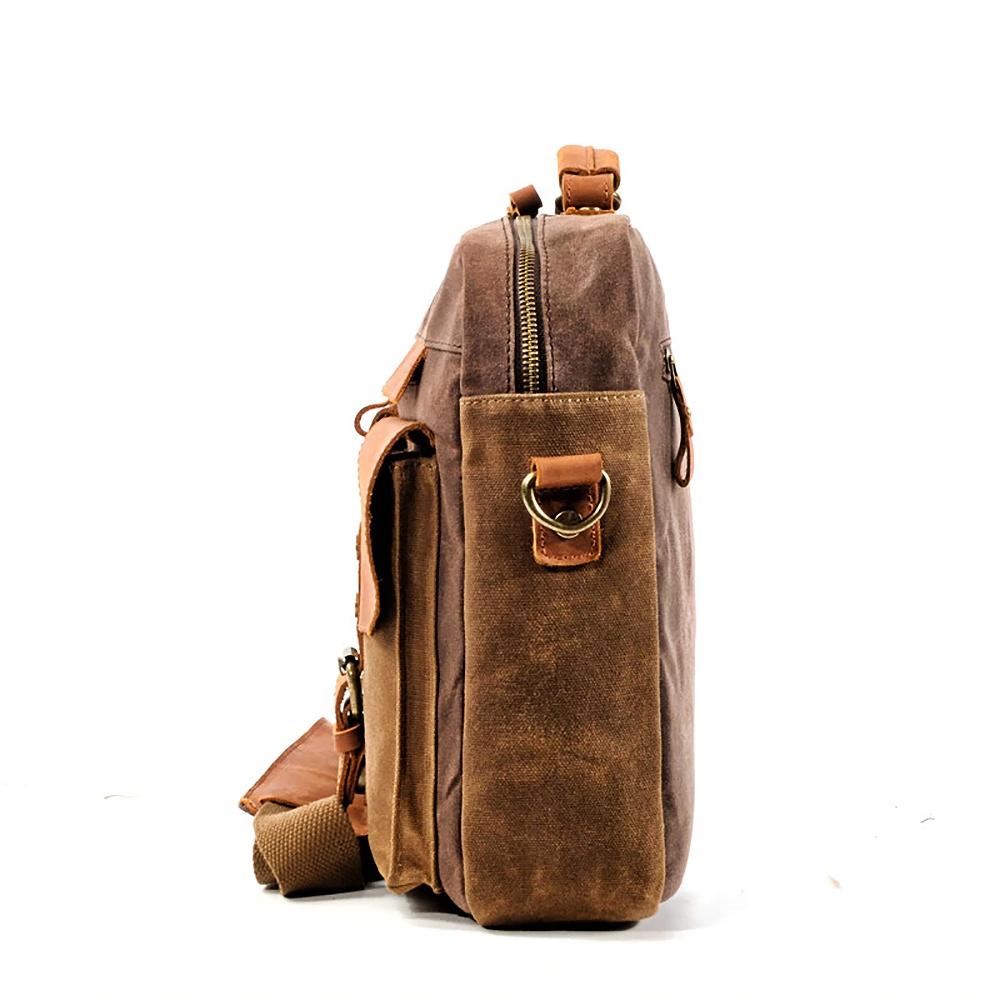 Wells – Men’s Leather Shoulder Bag
