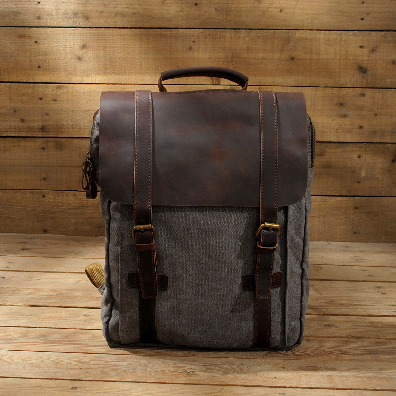Hallstat - Vintage Bookbag